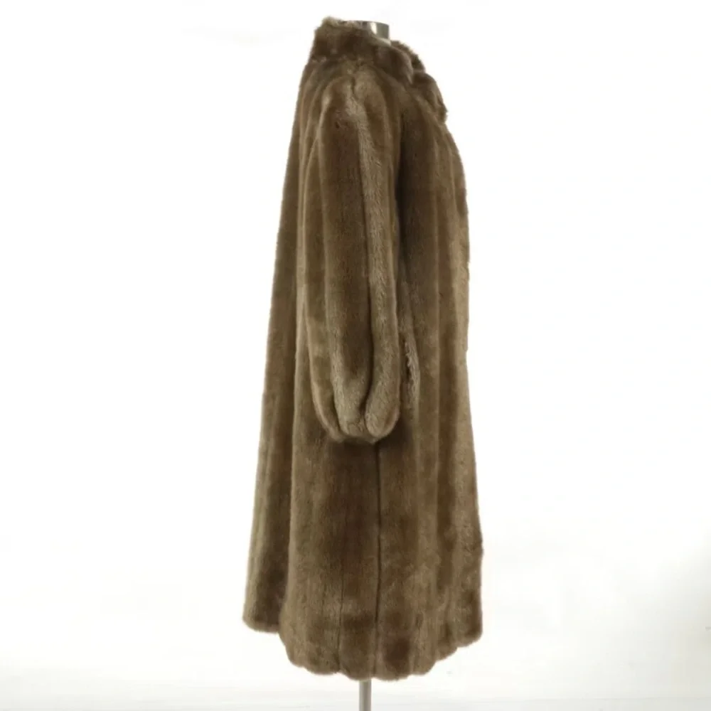 EUC Women’s Gorgeous Vintage Faux Fur Coat - Picture 10 of 14
